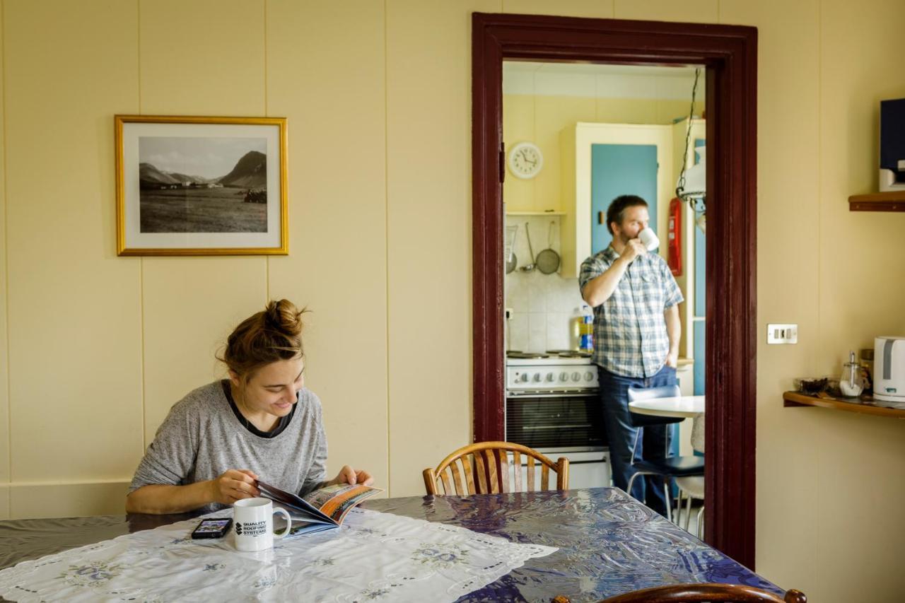 Korpudalur Hi Hostel Flateyri Eksteriør billede